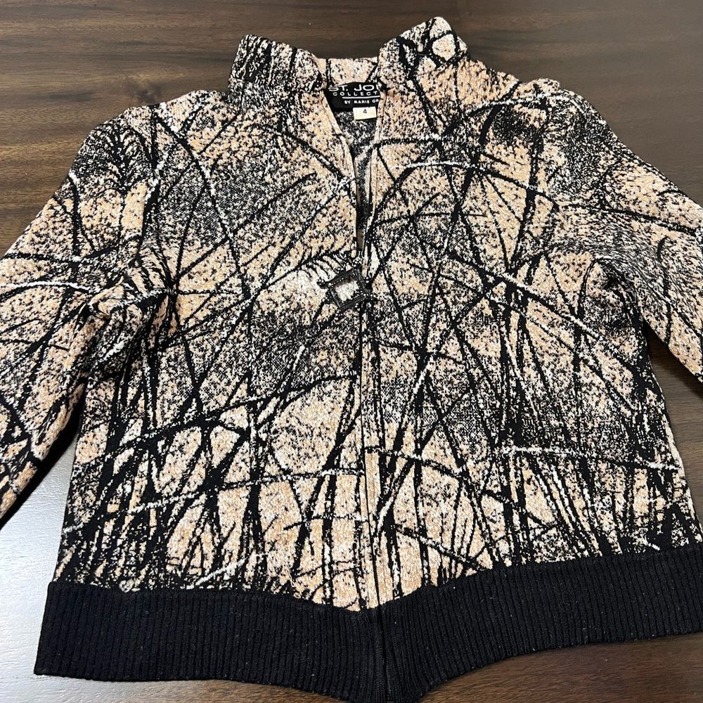 St. John Black and Cream Abstract Zip-Up Sweater